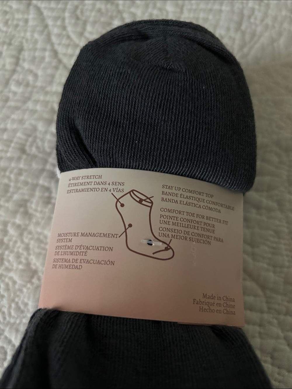 NWT Women's 10-Pack Crew Socks in Black, Navy, Gray & Cream - Picture 7 of 8